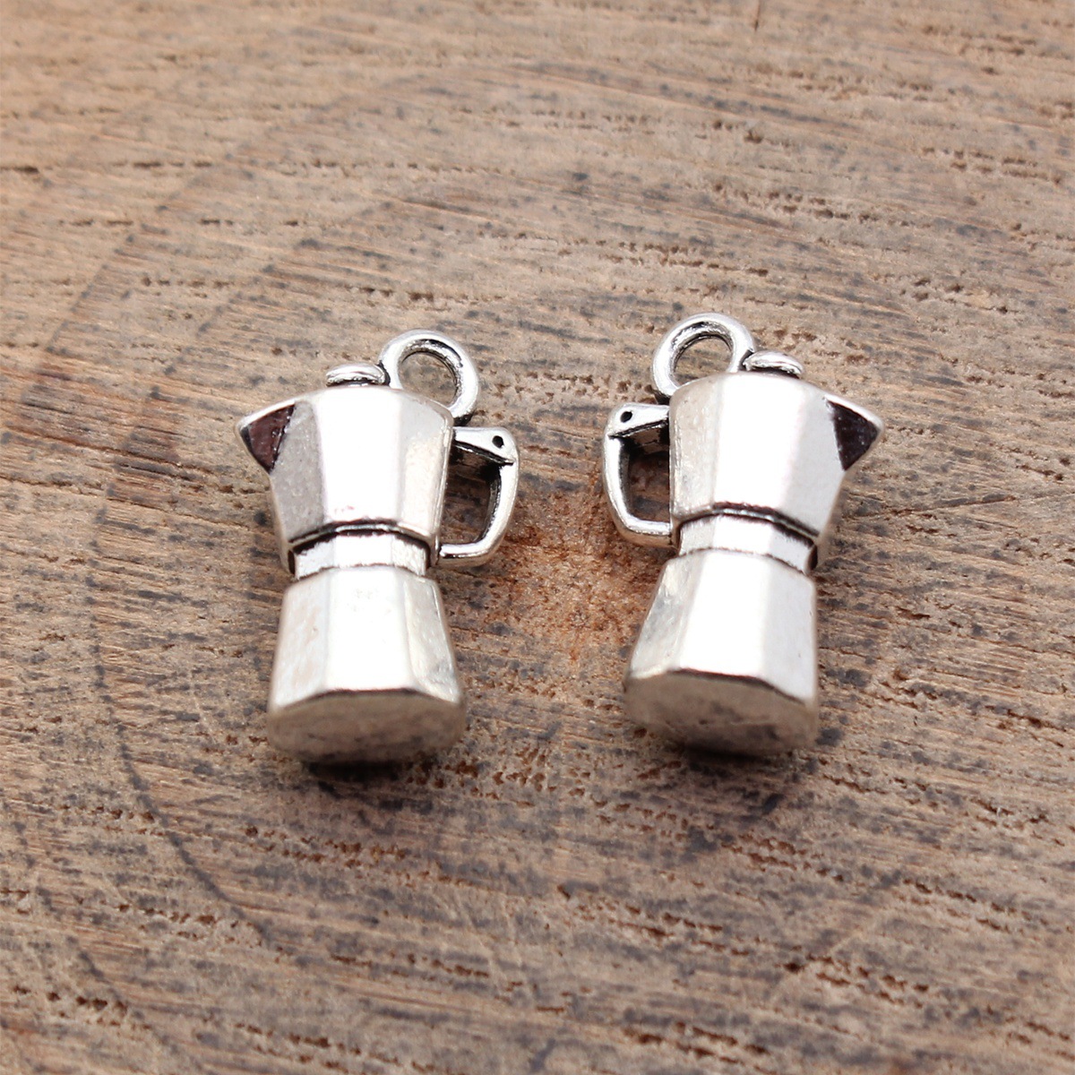 Vintage Fashion Online - 20pcs 15x10x6.9mm(0.59x0.39x0.27inch) Antique Silver Color 3D