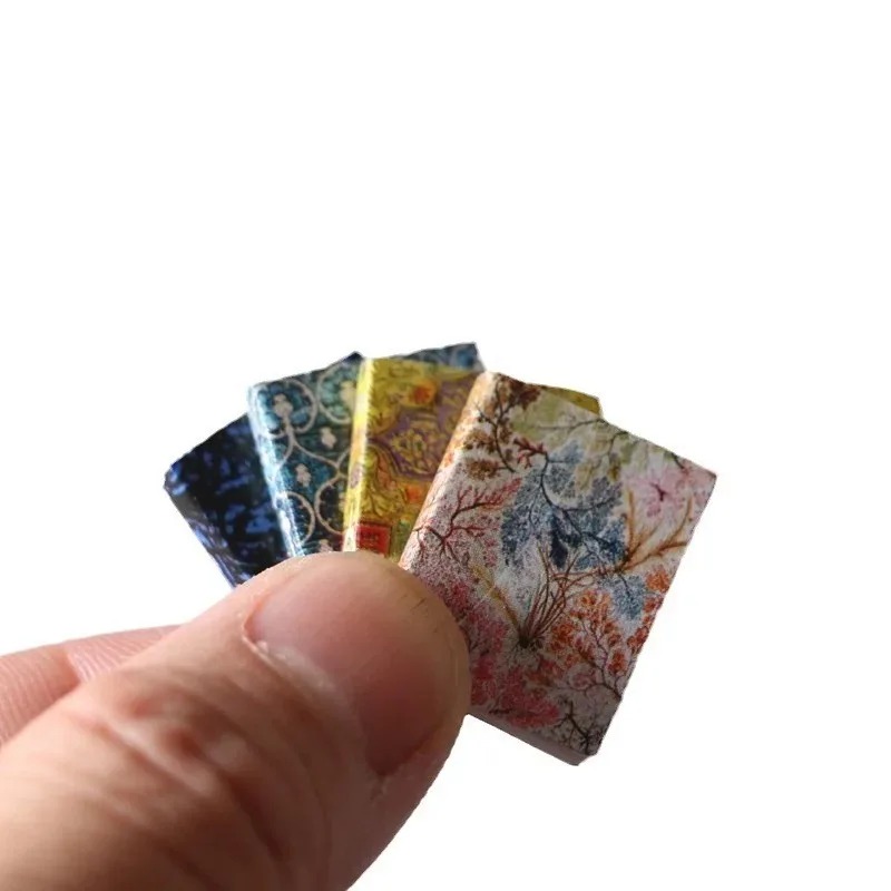 4Pcs 1:12 Scale Mini Colorful  - Vintage Fashion Coloring Book ulasan dan harga