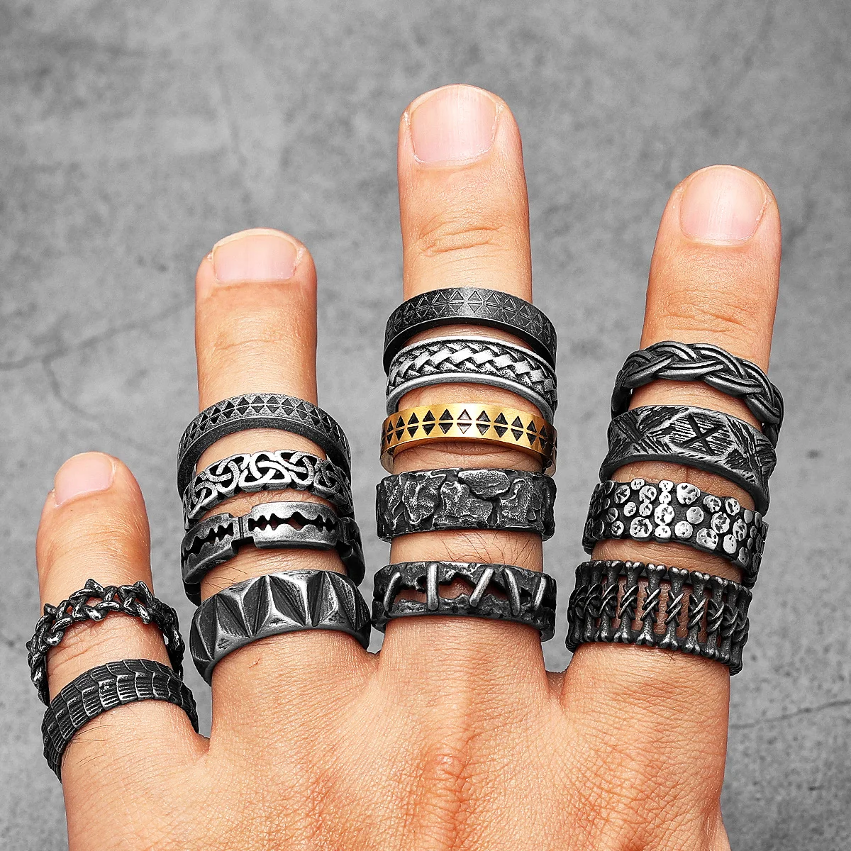 Minimalism Spot Men Rings Stai - Vintage Fashion Newtown ulasan dan harga