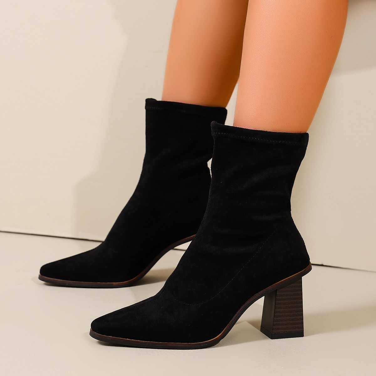 Vintage Women Ankle Boots 2026 - Vintage Fashion Fabrics ulasan dan harga
